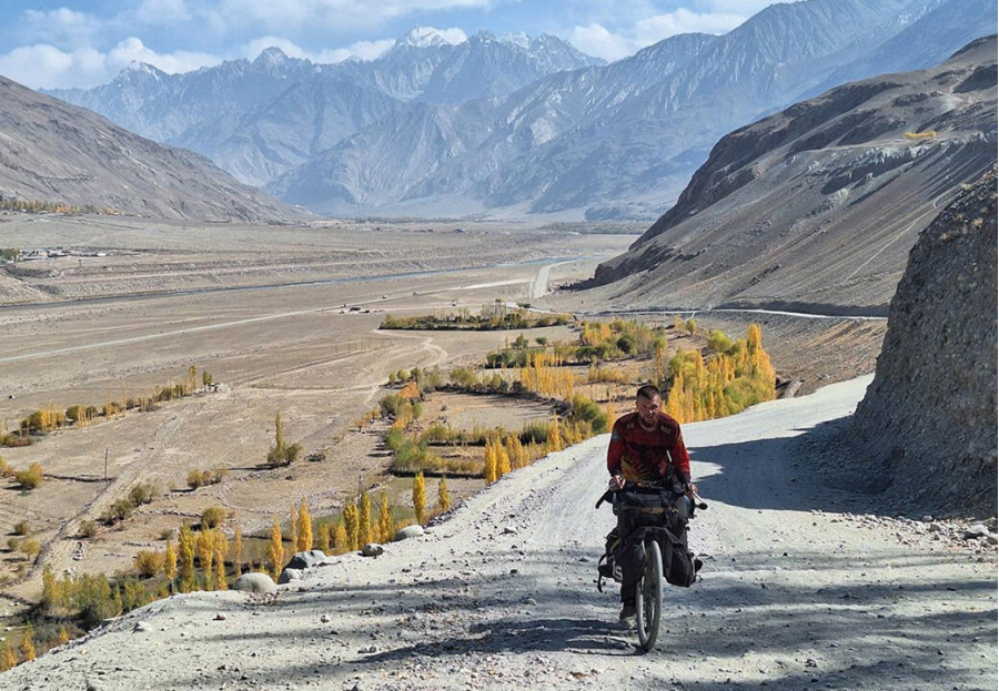 Велопутешествие через Памир и Афганистан: 6000 километров вдохновения от Егора Шичко